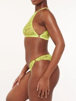 Alien Animal Lace Brazilian -Savage X Fenty ALIEN ANIMAL LACE BRAZILIAN UD2250990 3450 3 1200x1600 1