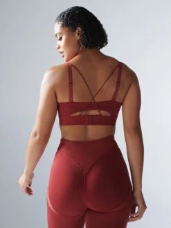 Curve Alert Medium-Impact Sports Bra -Savage X Fenty CURVE ALERT MEDIUM IMPACT SPORTS BRA SV2253994 6272 3 1200x1600 1