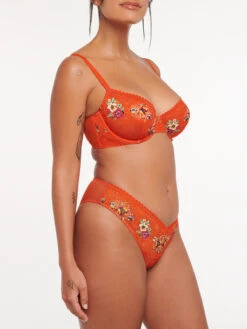 Dolled Up Lace Brazilian -Savage X Fenty DOLLED UP LACE BRAZILIAN UD2252234 10765 3 1200x1600 1