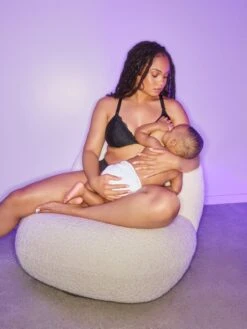 Floral Lace Maternity Bralette -Savage X Fenty FLORAL LACE MATERNITY BRALETTE BB2356476 0687 3 1200x1600 1