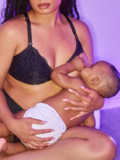 Floral Lace Maternity Bralette -Savage X Fenty FLORAL LACE MATERNITY BRALETTE BB2356476 0687 5 1200x1600 1