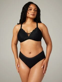 Floral Lace Maternity Bralette -Savage X Fenty FLORAL LACE MATERNITY BRALETTE BB2356476 0687 7 1200x1600 1