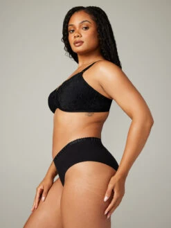 Floral Lace Maternity Bralette -Savage X Fenty FLORAL LACE MATERNITY BRALETTE BB2356476 0687 9 1200x1600 1