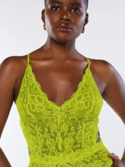 Floral Lace Teddy -Savage X Fenty FLORAL LACE TEDDY LI2147002 3208 4 1200x1600 1