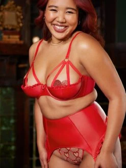 Glossy Flossy Caged Quarter Cup Bra -Savage X Fenty GLOSSY FLOSSY CAGED QUARTER CUP BRA BA2250508 6036 3 1200x1600 1