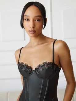 Renaissance Rose Corset Dress 8 Renaissance Rose Corset Dress -Savage X Fenty RENAISSANCE ROSE CORSET DRESS LI2252325 0687 3 1200x1600 1