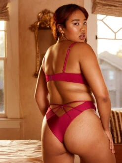 Savage Not Sorry Half Cup Bra With Lace 9 Savage Not Sorry Half Cup Bra With Lace -Savage X Fenty SAVAGE NOT SORRY HALF CUP BRA WITH LACE BA2042962 6222 3 1200x1600 1