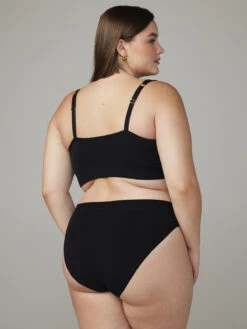 Seamless Bikini 2-Piece Set -Savage X Fenty SEAMLESS BIKINI 2 PIECE SET SXFEU231102 9 1200x1600 1