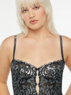 Sharp Dresser Lace Bustier -Savage X Fenty SHARP DRESSER LACE BUSTIER LI2252655 3828 4 1200x1600 1