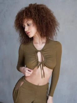 Sleep & Shine Long-Sleeve Crop Tee -Savage X Fenty SLEEP AND SHINE LONG SLEEVE CROP TEE SQ2149276 3889 3 1200x1600 1