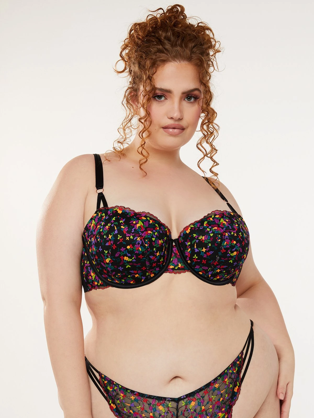 Steamy Floral Padded Lace Balconette Bra 4 Steamy Floral Padded Lace Balconette Bra – Bild 2